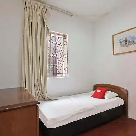 Oyo 89562 Hotel Shalimar Kuala Lumpur Exterior photo
