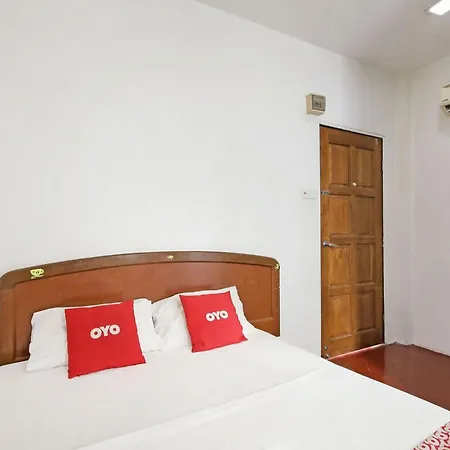 Oyo 89562 Hotel Shalimar Kuala Lumpur Exterior photo