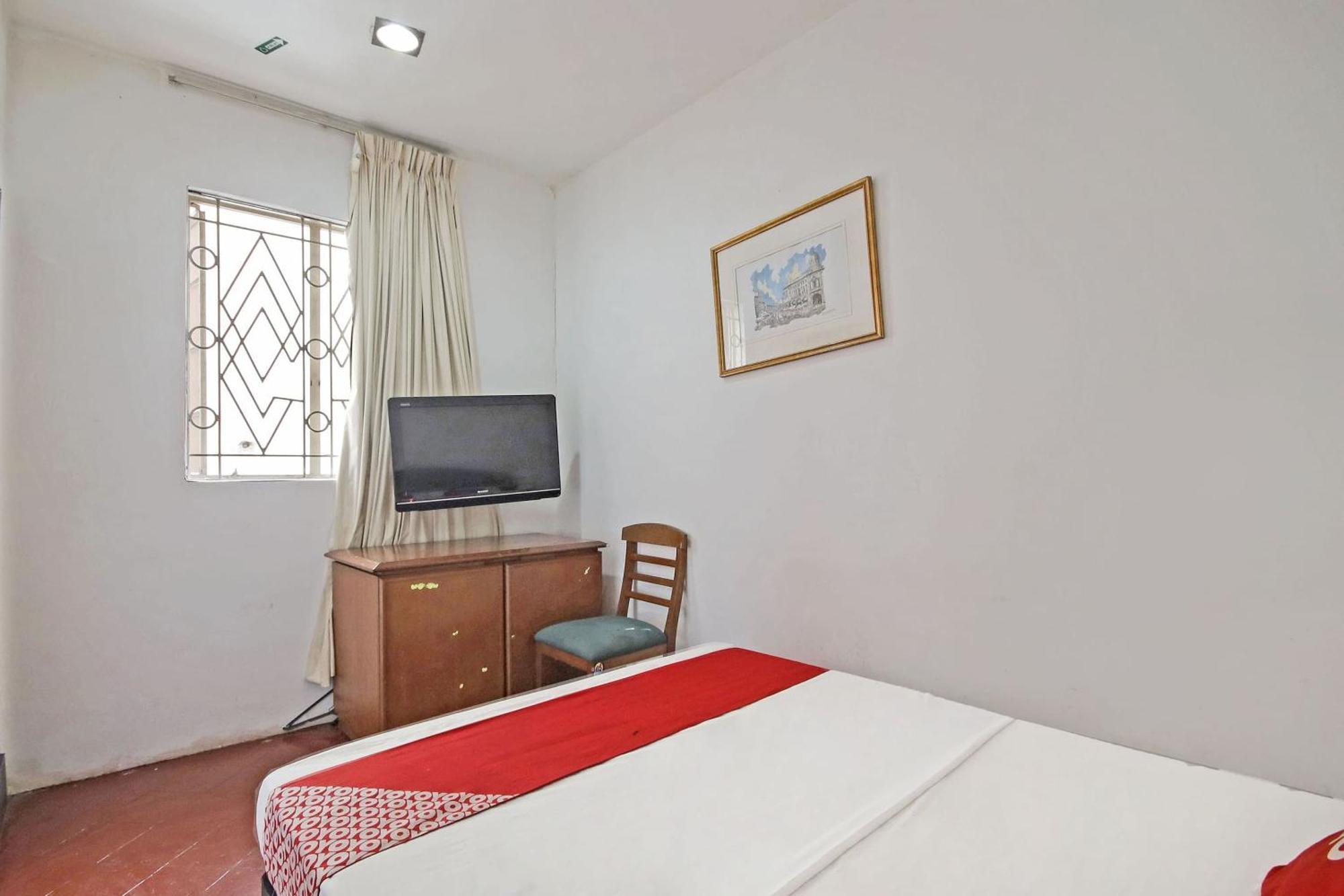 Oyo 89562 Shalimar Hotel