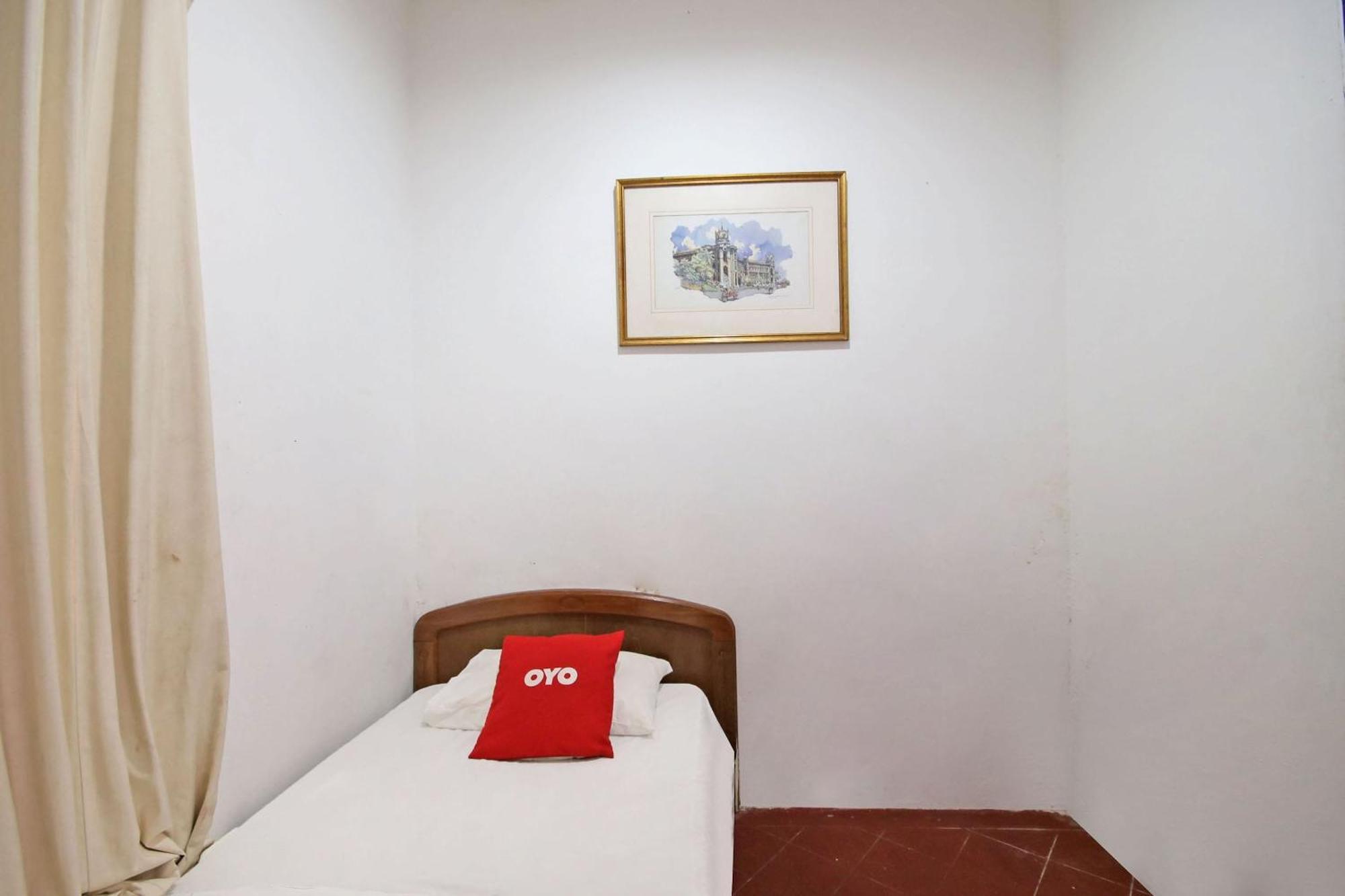 Oyo 89562 Shalimar Hotel 2*